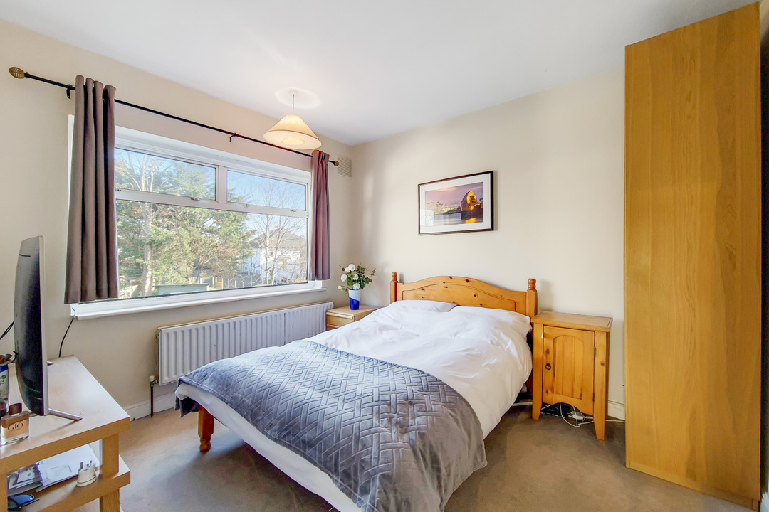 2 bed apartment for sale in Cavendish Avenue, Ealing, London, W13  - Property Image 4