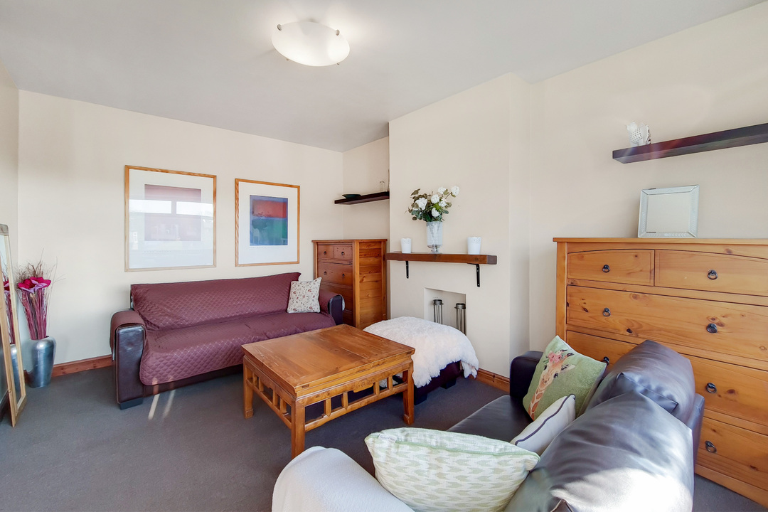 2 bed apartment for sale in Cavendish Avenue, Ealing, London, W13  - Property Image 11