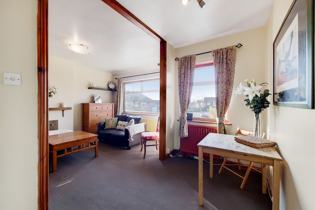 2 bed apartment for sale in Cavendish Avenue, Ealing, London, W13  - Property Image 5