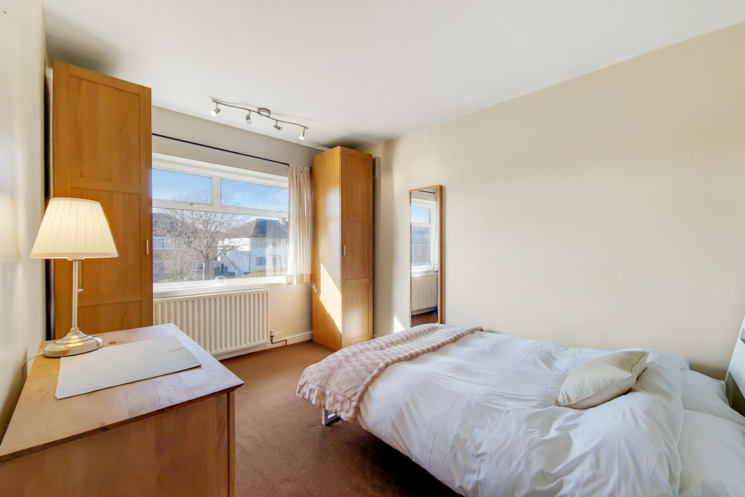 2 bed apartment for sale in Cavendish Avenue, Ealing, London, W13  - Property Image 6