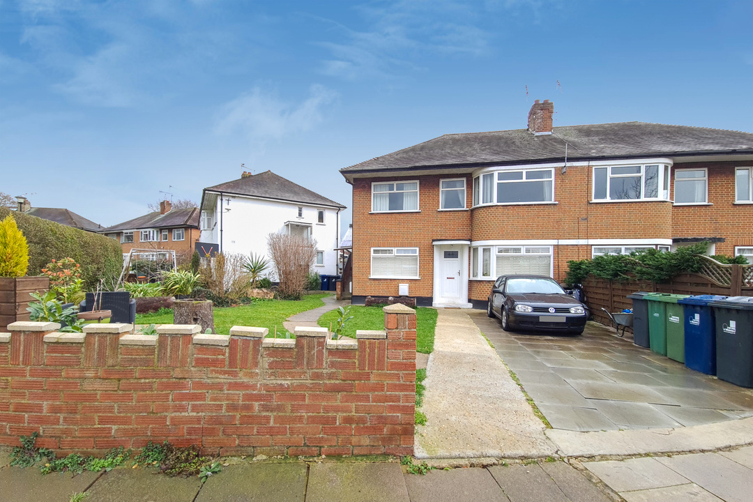 2 bed apartment for sale in Cavendish Avenue, Ealing, London, W13  - Property Image 15