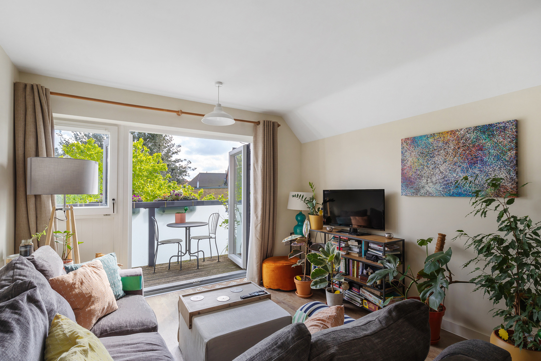 2 bed apartment for sale in Dereham House, Drayton Green, Ealing, London, W13  - Property Image 14