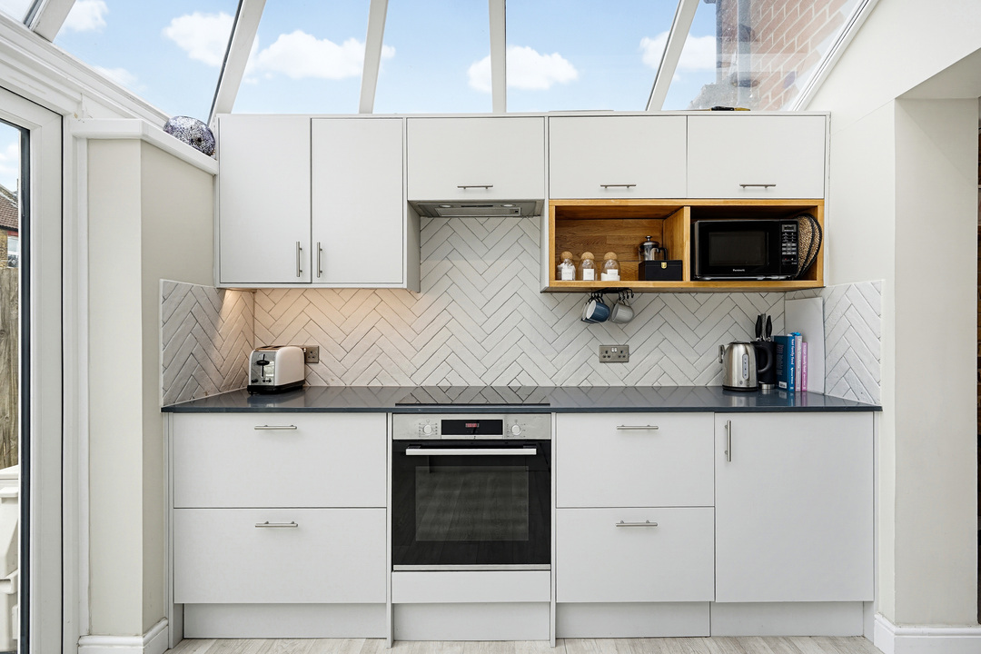 3 bed terraced house for sale in Windings Place, Ealing, Northfields, London, W13  - Property Image 3