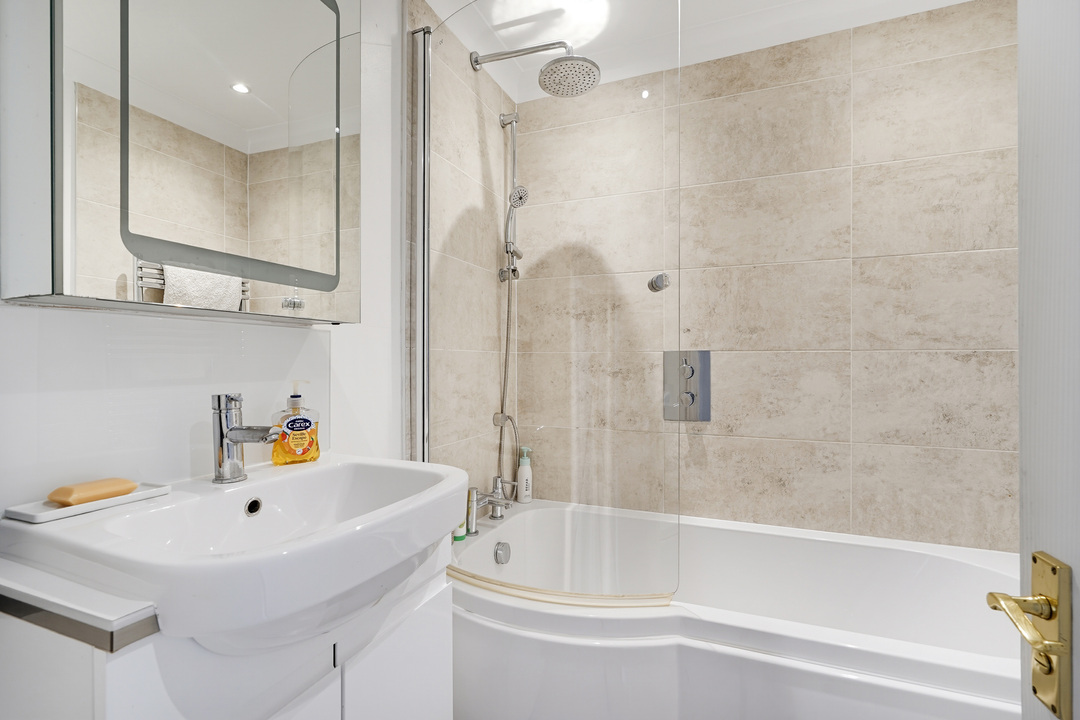 3 bed terraced house for sale in Windings Place, Ealing, Northfields, London, W13  - Property Image 16