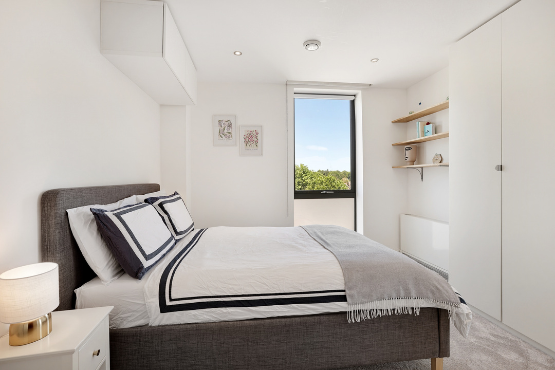 2 bed apartment for sale in Bruce Court, Underhill Gardens, Ealing, London, W5  - Property Image 9