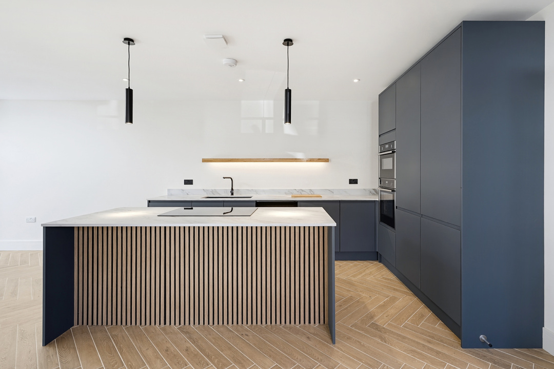3 bed detached house for sale in Graham Avenue, Northfields, Ealing, London, W13  - Property Image 4
