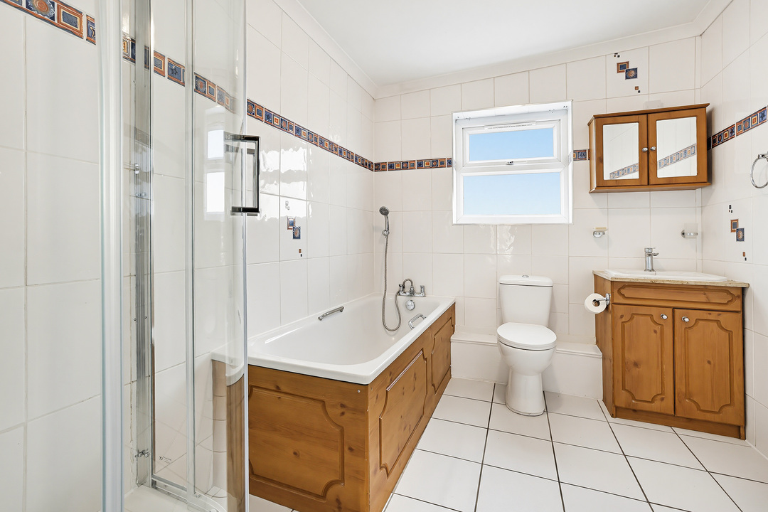 3 bed end of terrace house to rent in Northfield Road, Ealing, London, W13  - Property Image 13