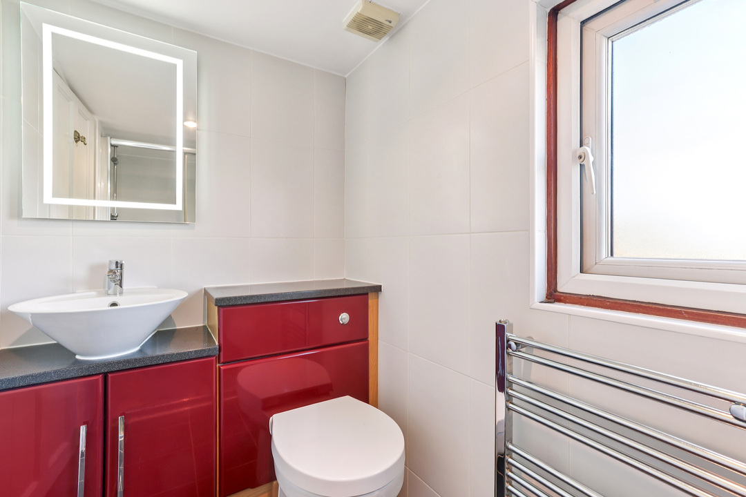 4 bed terraced house for sale in Claygate Road, Ealing, London, W13  - Property Image 21