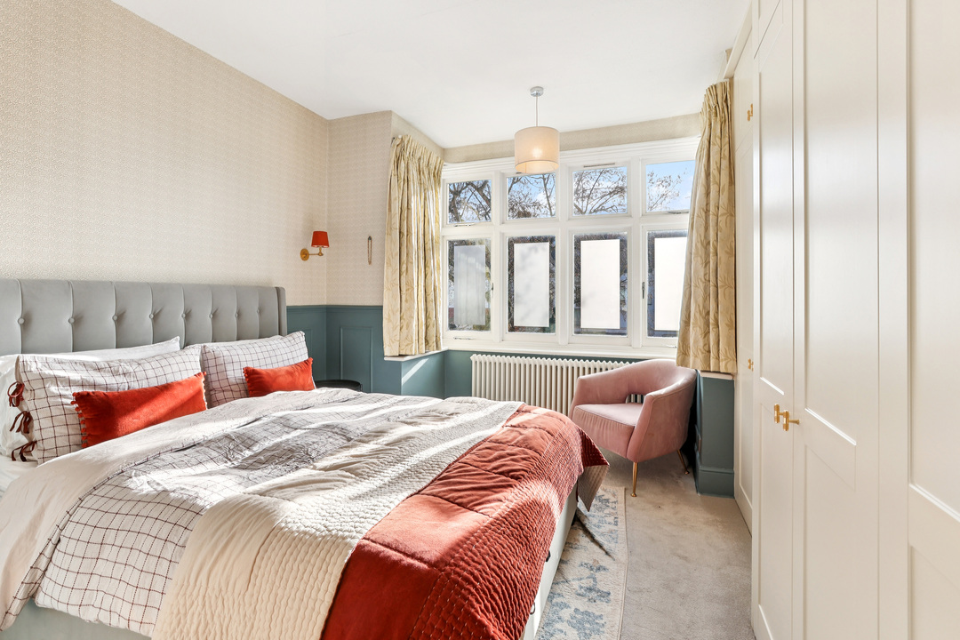 4 bed terraced house for sale in Claygate Road, Ealing, London, W13  - Property Image 12