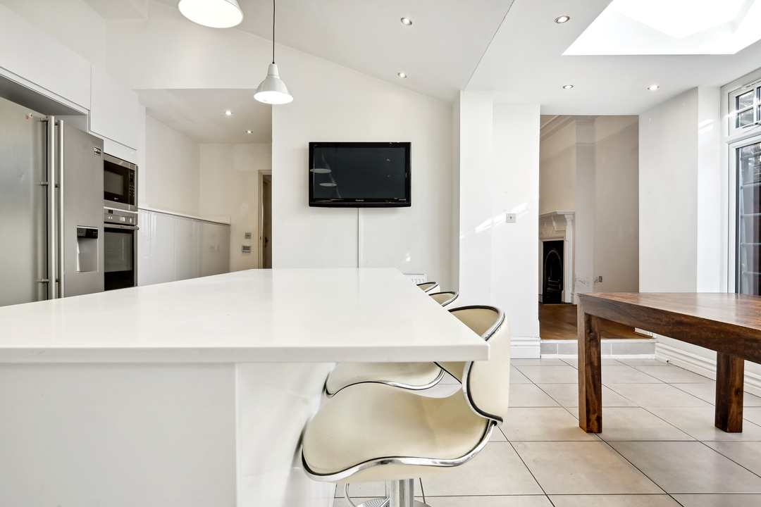 5 bed semi-detached house for sale in Rathgar Avenue, Ealing, London, W13  - Property Image 21