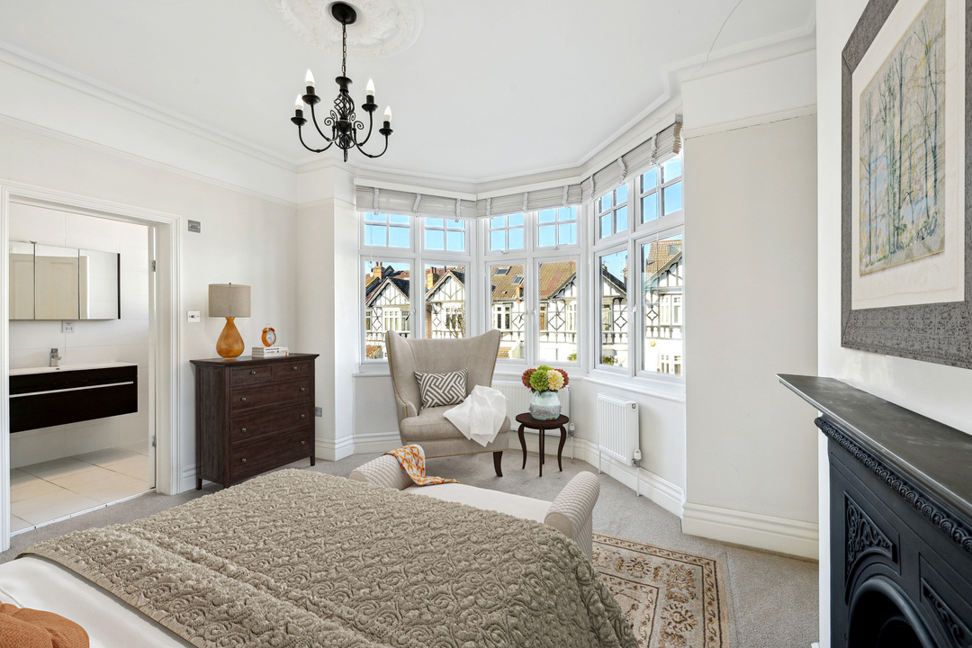 5 bed semi-detached house for sale in Rathgar Avenue, Ealing, London, W13  - Property Image 10