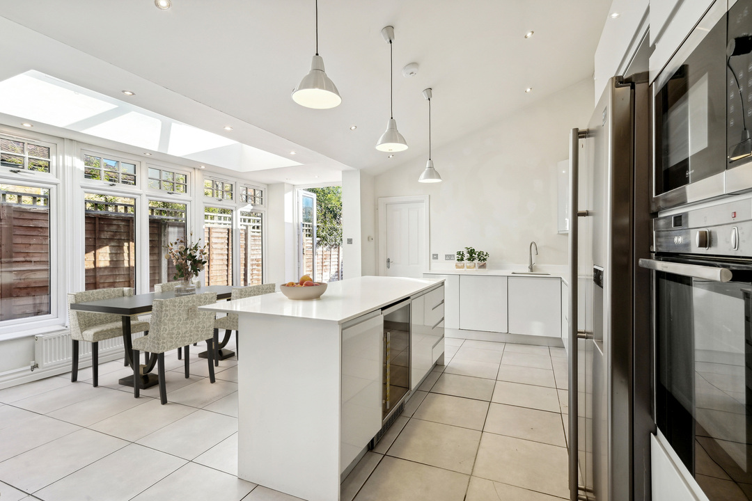 5 bed semi-detached house for sale in Rathgar Avenue, Ealing, London, W13  - Property Image 15