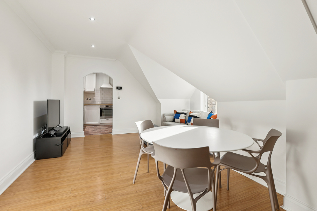 2 bed apartment for sale in Castlebar Park, Ealing, London, W5