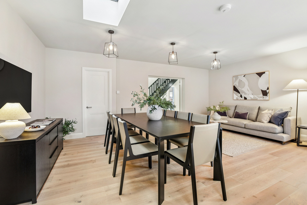 5 bed detached house for sale in Sunnydene Avenue, Ruislip, HA4  - Property Image 21