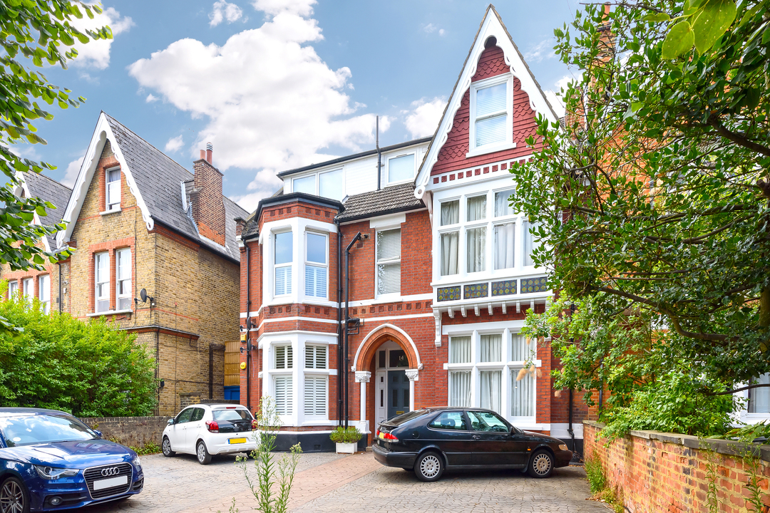 2 bed apartment for sale in Florence Road, Ealing, London, W5  - Property Image 4