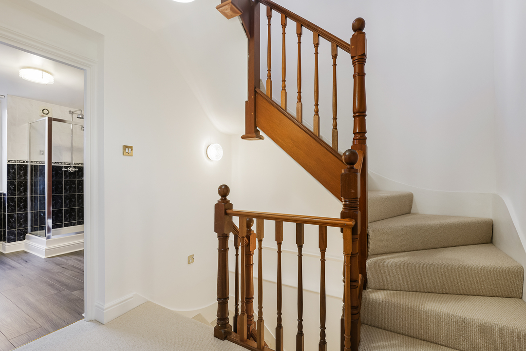 2 bed apartment for sale in Hills Mews, Florence Road, Ealing, London, W5  - Property Image 14