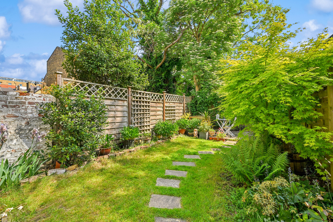 2 bed house to rent in Broomfield Road, Ealing, London, W13  - Property Image 9