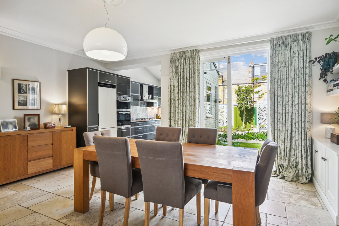 4 bed terraced house for sale in Mayfield Avenue, Ealing, Northfields, London, W13  - Property Image 8