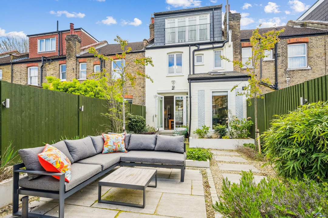 4 bed terraced house for sale in Mayfield Avenue, Ealing, Northfields, London, W13  - Property Image 7