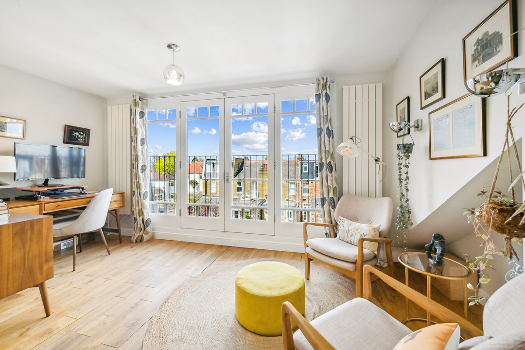 4 bed terraced house for sale in Mayfield Avenue, Ealing, Northfields, London, W13  - Property Image 6