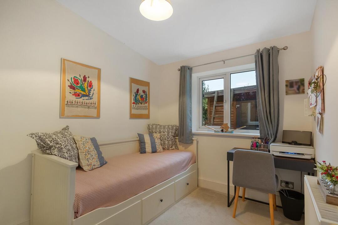 2 bed apartment for sale in Raymond Avenue, Northfields, Ealing, London, W13  - Property Image 16