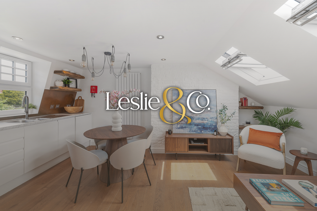 2 bed apartment for sale in Hastings Road, Ealing, London, W13  - Property Image 1