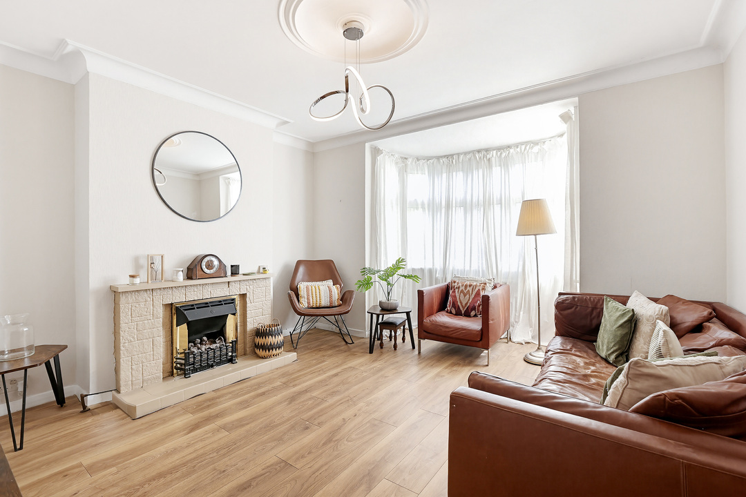 3 bed semi-detached house for sale in Manton Avenue, Hanwell, London, W7  - Property Image 2