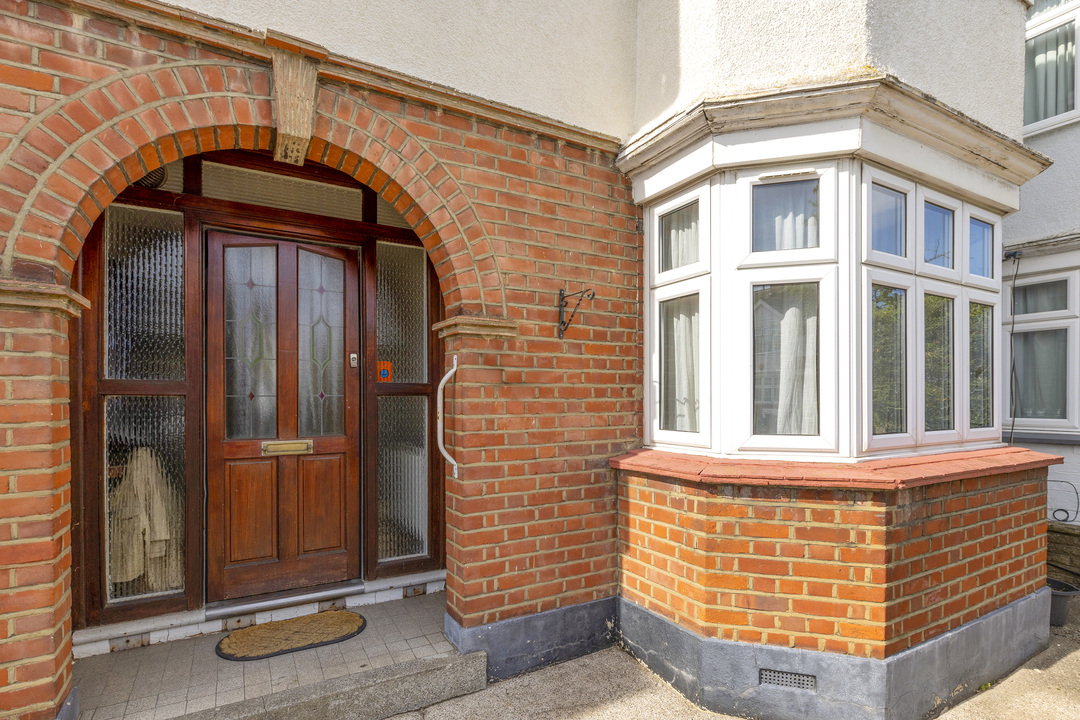 3 bed semi-detached house for sale in Manton Avenue, Hanwell, London, W7  - Property Image 21