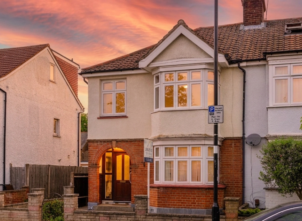 3 bed semi-detached house for sale in Manton Avenue, Hanwell, London, W7  - Property Image 20