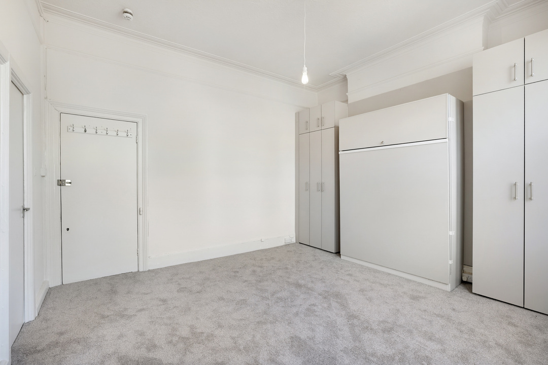 1 bed apartment to rent in The Avenue, Ealing, London, W13  - Property Image 3