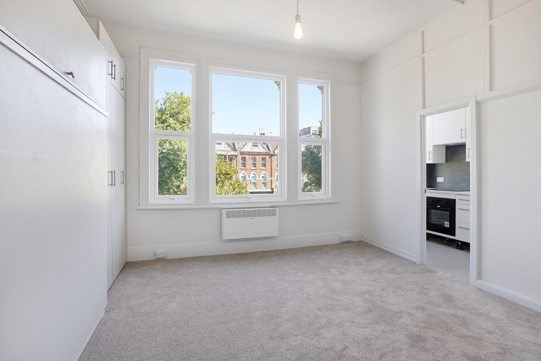 1 bed apartment to rent in The Avenue, Ealing, London, W13  - Property Image 10