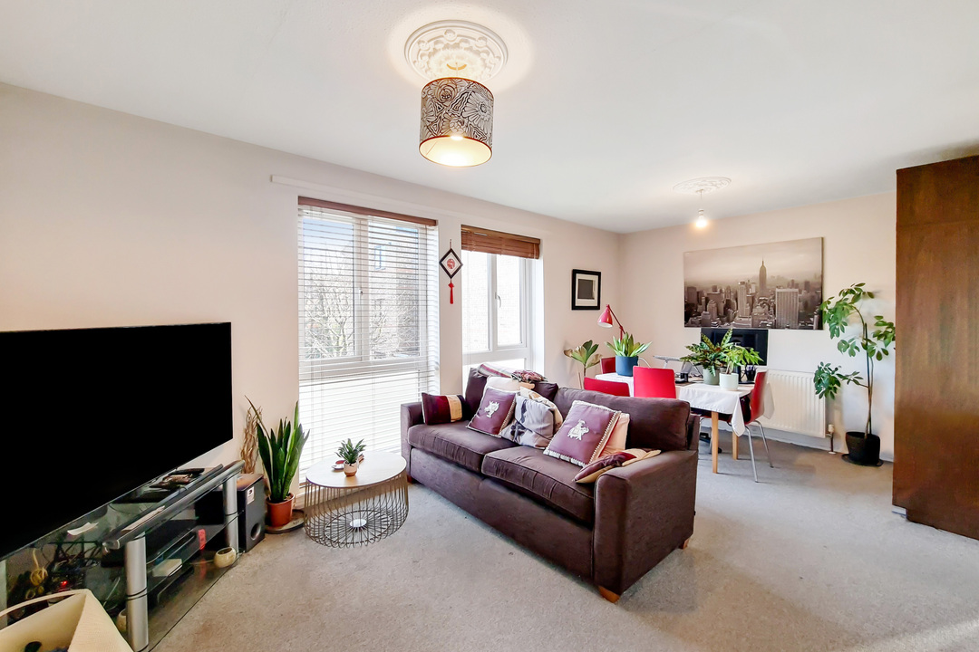 1 bed apartment to rent in Littlewood Close, Northfields, W13  - Property Image 2