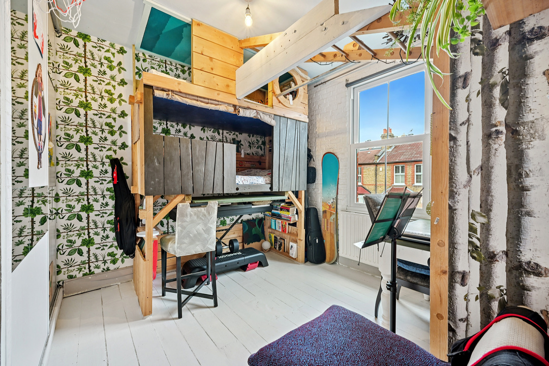 2 bed apartment for sale in Hessel Road, Ealing, London, W13  - Property Image 18