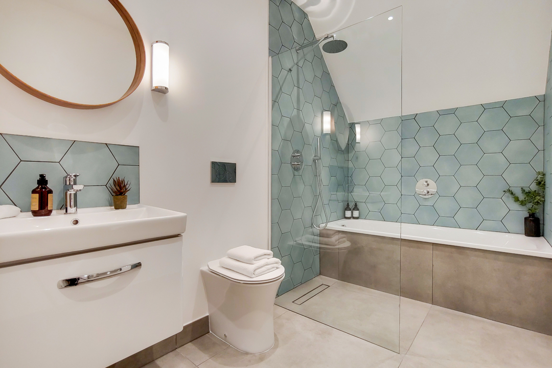 3 bed house for sale in High Street, Brentford, TW8  - Property Image 16