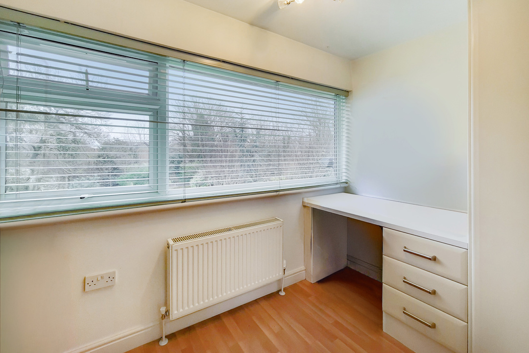 3 bed terraced house to rent in Heronsforde, Ealing, London, W13  - Property Image 18