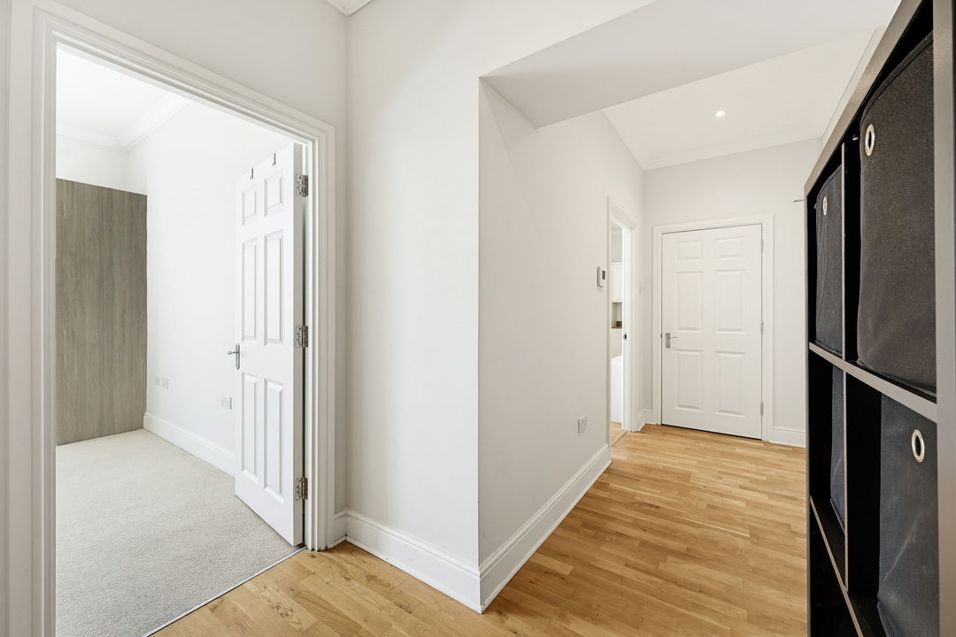 1 bed apartment to rent in Clerkenwell House, Hilda Road, London, UB2  - Property Image 15