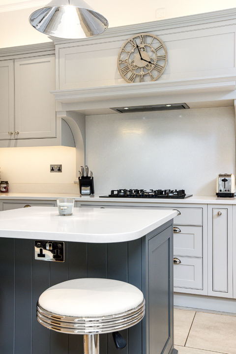 5 bed semi-detached house for sale in Sutherland Avenue, Ealing, London, W13  - Property Image 15