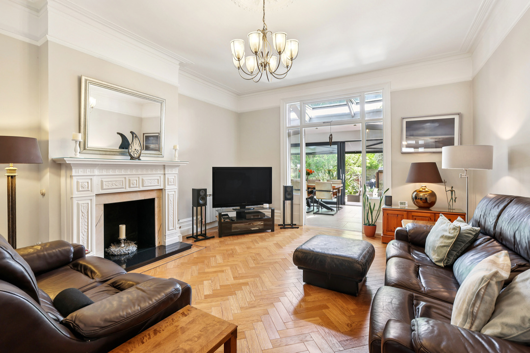 5 bed semi-detached house for sale in Sutherland Avenue, Ealing, London, W13  - Property Image 4