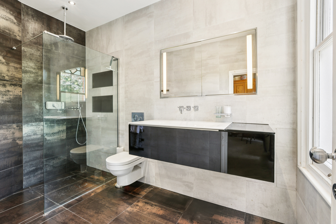 5 bed semi-detached house for sale in Sutherland Avenue, Ealing, London, W13  - Property Image 19