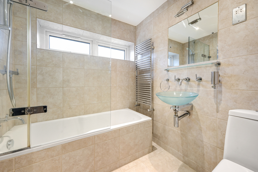 3 bed terraced house for sale in Mervyn Road, Ealing, London, W13  - Property Image 8