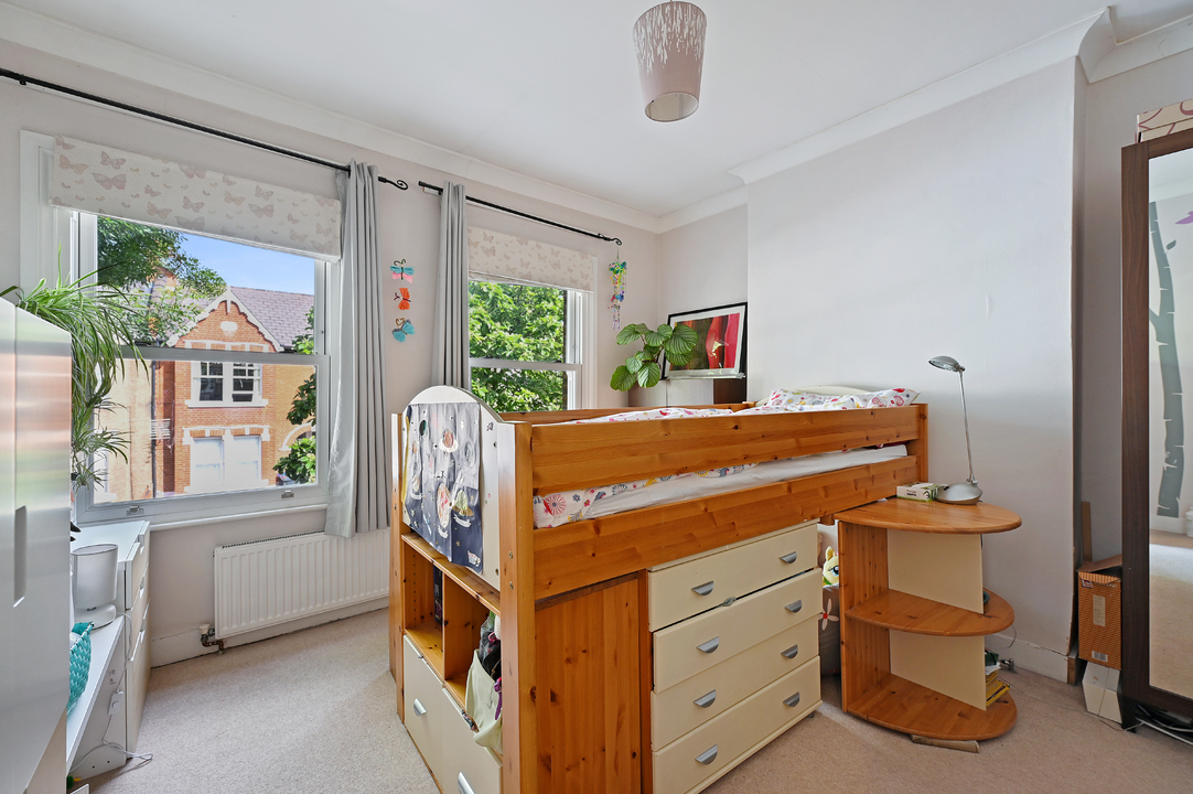 4 bed terraced house for sale in Darwin Road, Ealing, London, W5  - Property Image 9