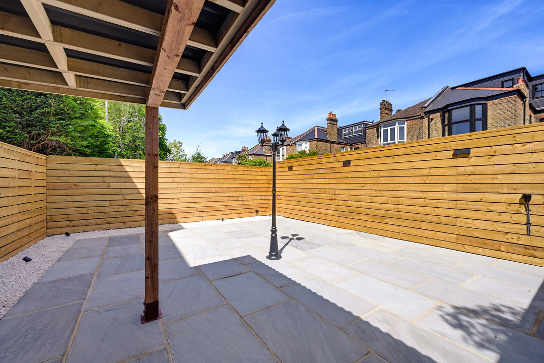 1 bed apartment to rent in Mayleaf House, Twyford Avenue, Ealing  - Property Image 13