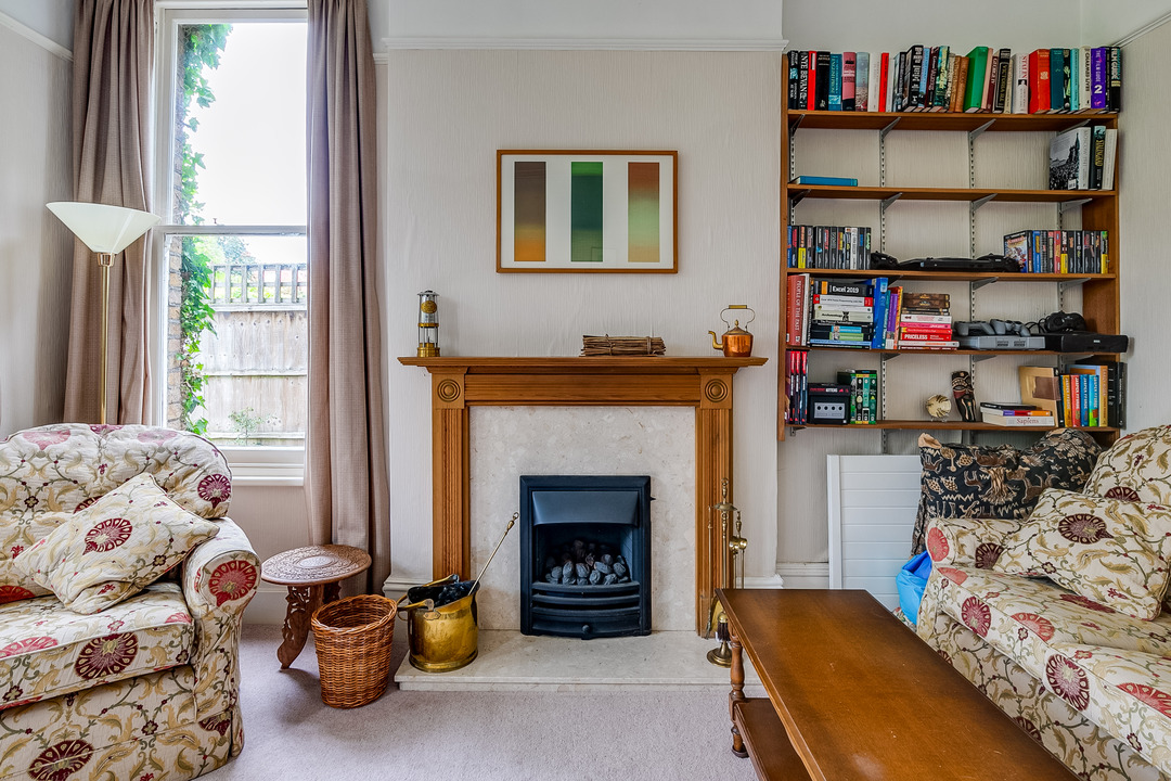 4 bed semi-detached house for sale in Ravensbourne Gardens, Ealing, London, W13  - Property Image 15