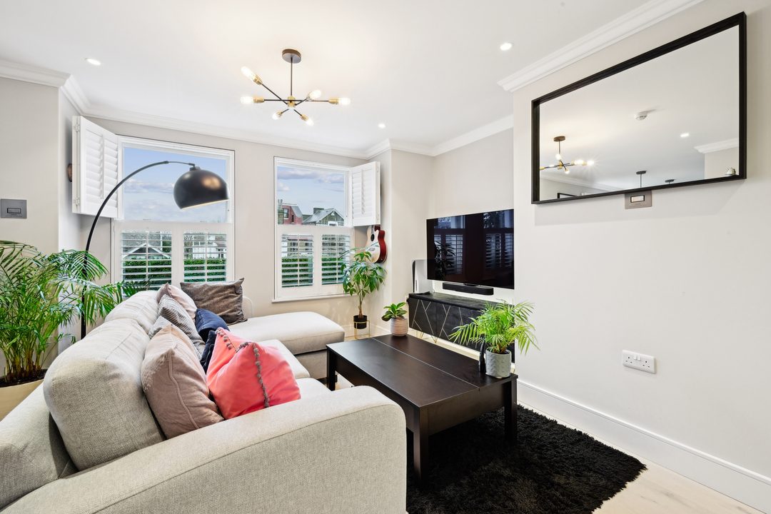 1 bed apartment for sale in Sutherland Road, Ealing, London, W13  - Property Image 6