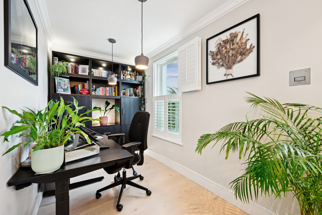 1 bed apartment for sale in Sutherland Road, Ealing, London, W13  - Property Image 15