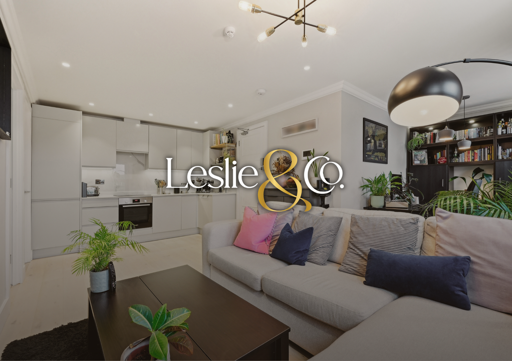 1 bed apartment for sale in Sutherland Road, Ealing, London, W13