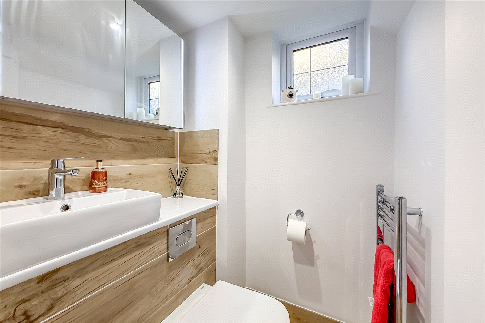 4 bed detached house for sale in Alzey Gardens, Harpenden, Hertfordshire, AL5 - Property Image 18