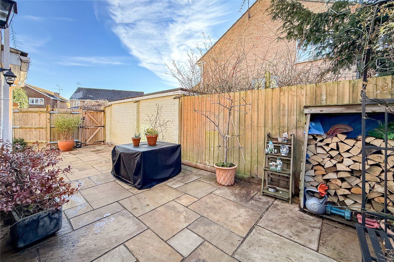4 bed detached house for sale in Alzey Gardens, Harpenden, Hertfordshire, AL5 - Property Image 13