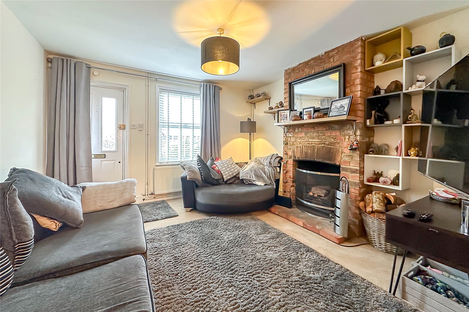 2 bed terraced house for sale in Lower Luton Road, Harpenden, Hertfordshire, AL5  - Property Image 5