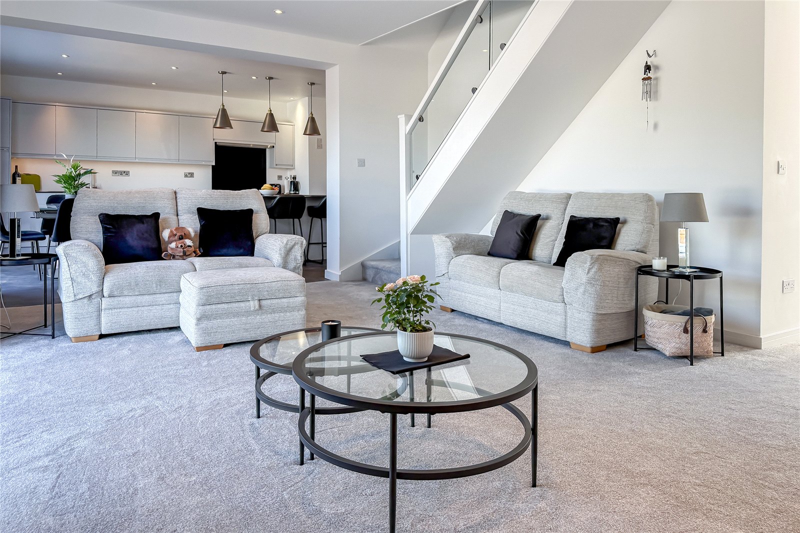 4 bed for sale in Brocket Road, Welwyn Garden City, Hertfordshire, AL8 - Property Image 2